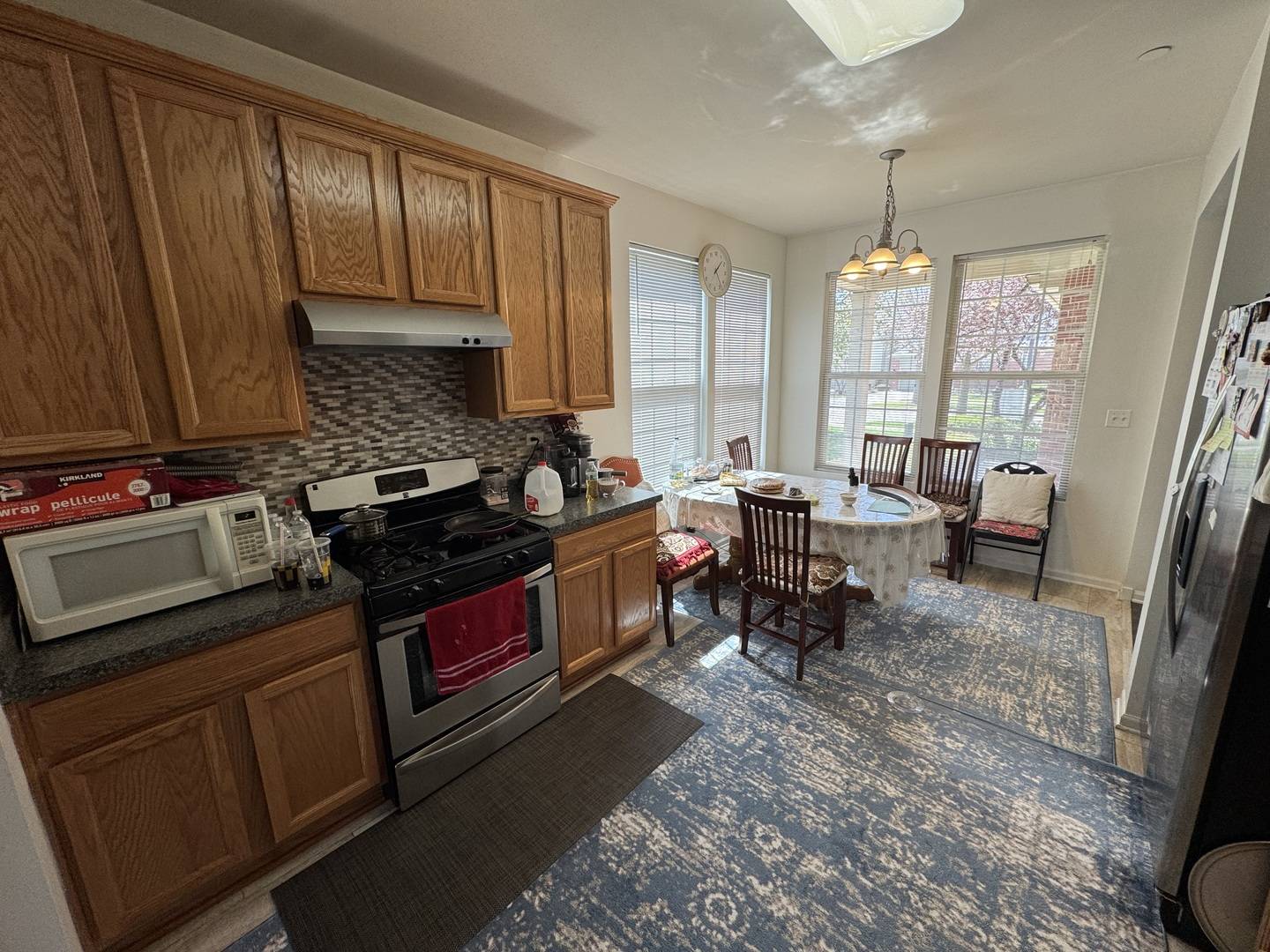 Streamwood, IL 60107,207 Black Hill DR