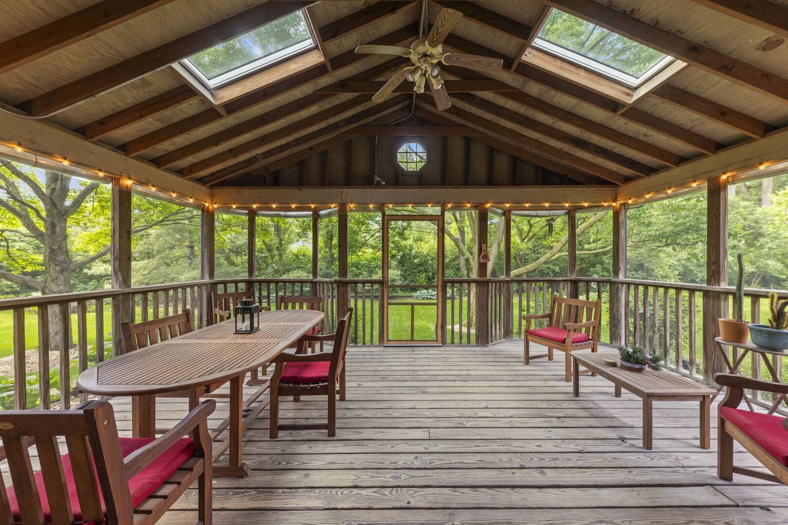 Glen Ellyn, IL 60137,22w281 Mccarron RD