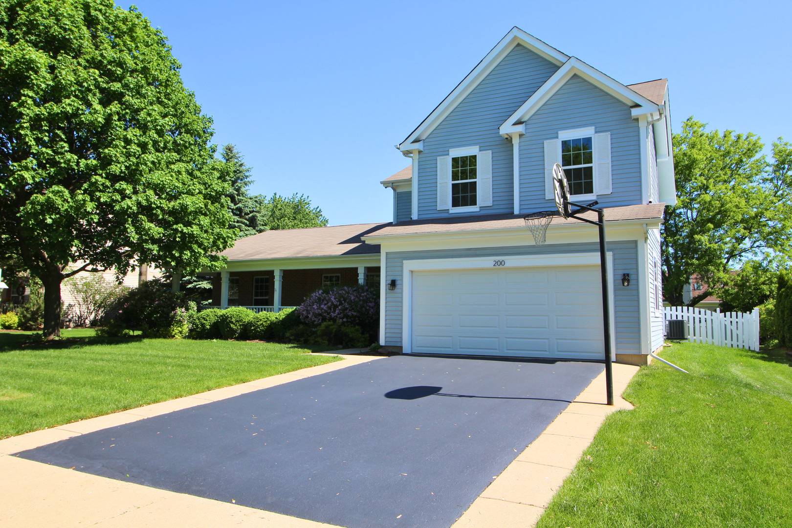 Crystal Lake, IL 60012,200 Crystal Ridge DR