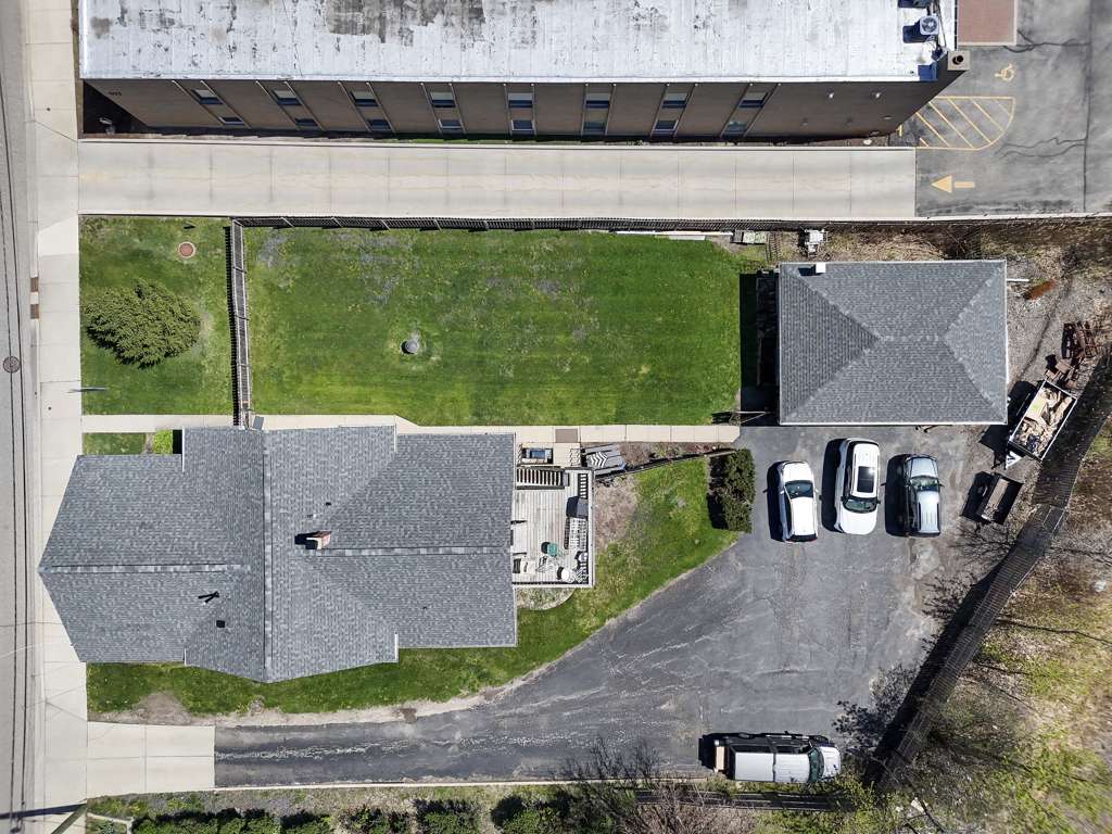 Palatine, IL 60067,111 E Palatine RD