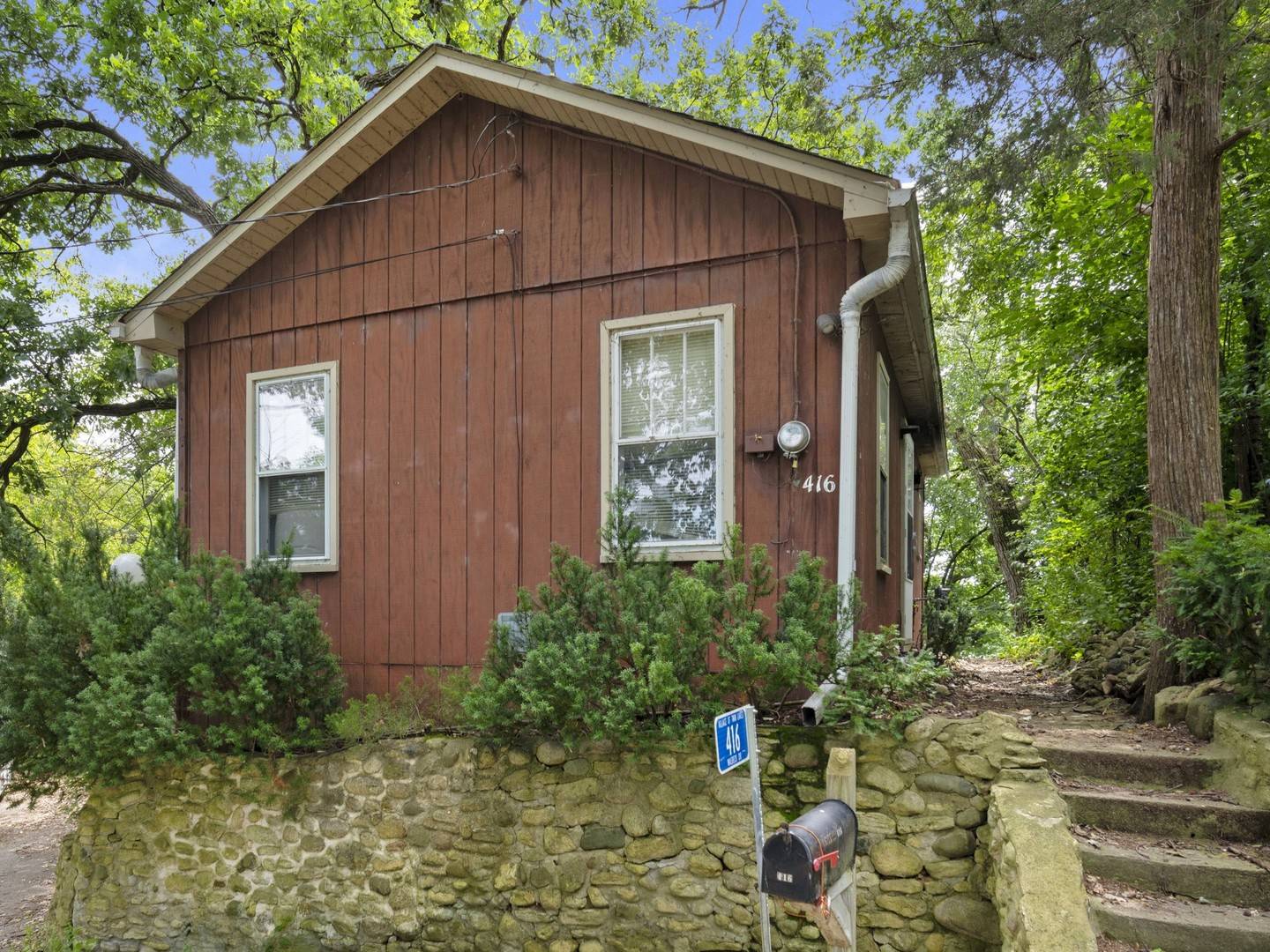 Twin Lakes, WI 53181,416 Waldeck DR