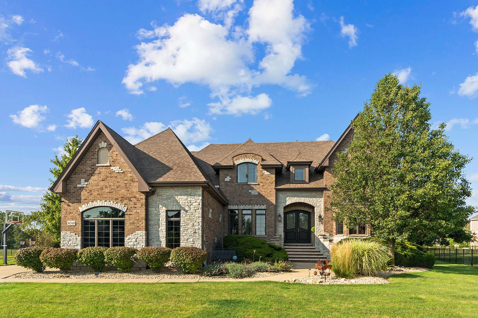 Frankfort, IL 60423,8748 Chilton CT