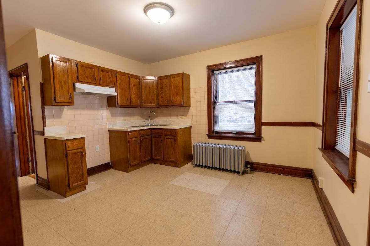 Berwyn, IL 60402,Address not disclosed