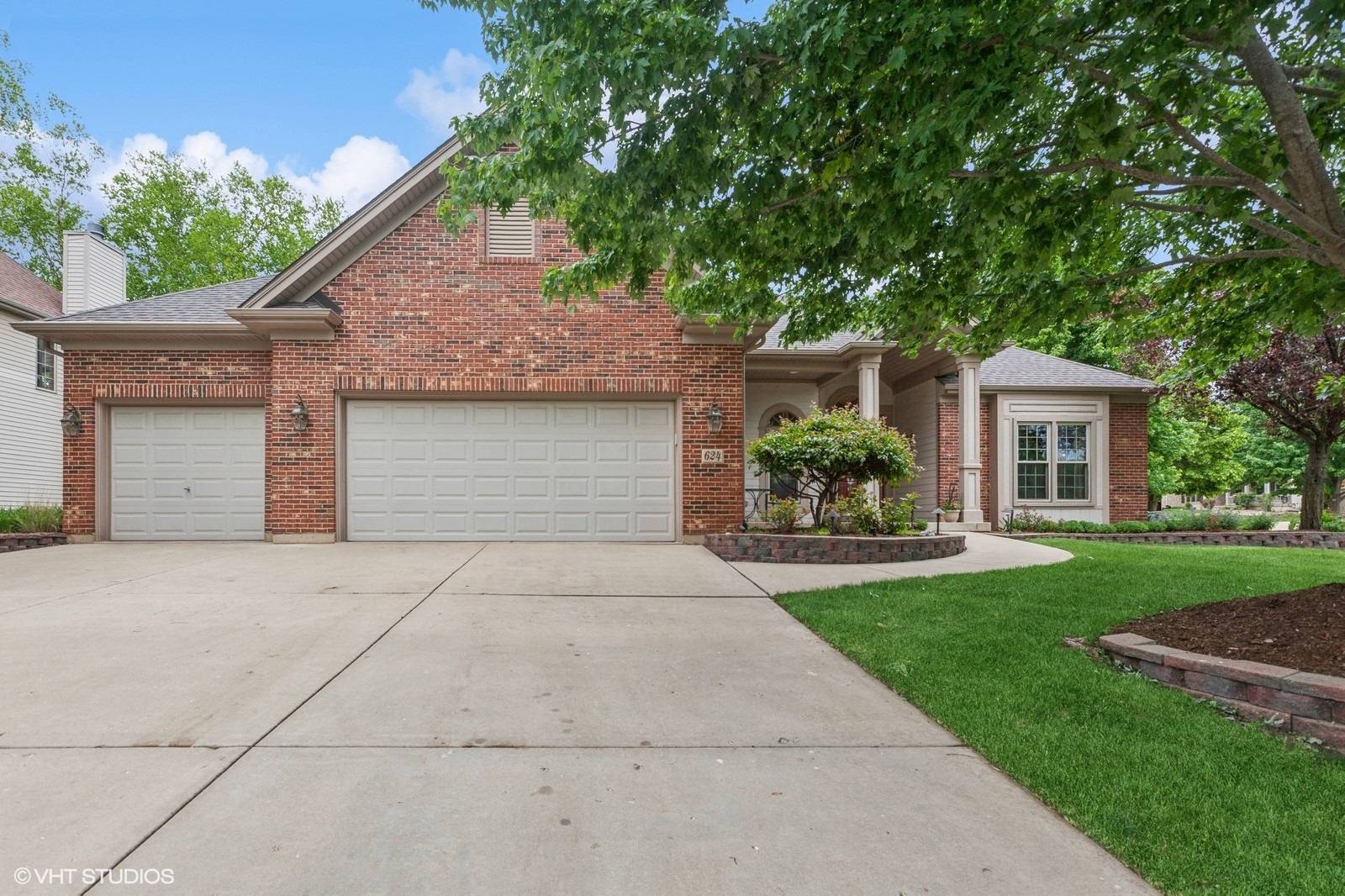 Sugar Grove, IL 60554,624 Birch ST