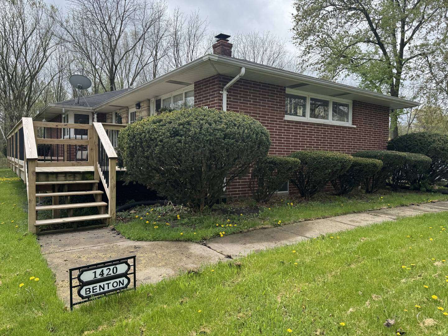 Crete, IL 60417,1420 Benton ST