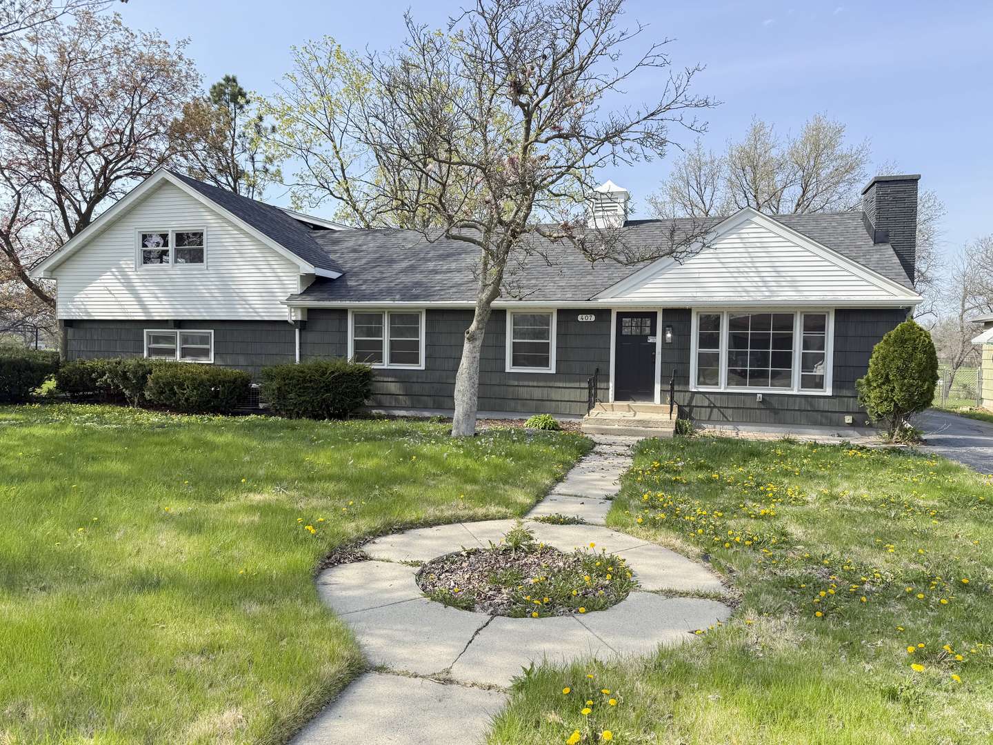Chicago Heights, IL 60411,407 W 12th ST