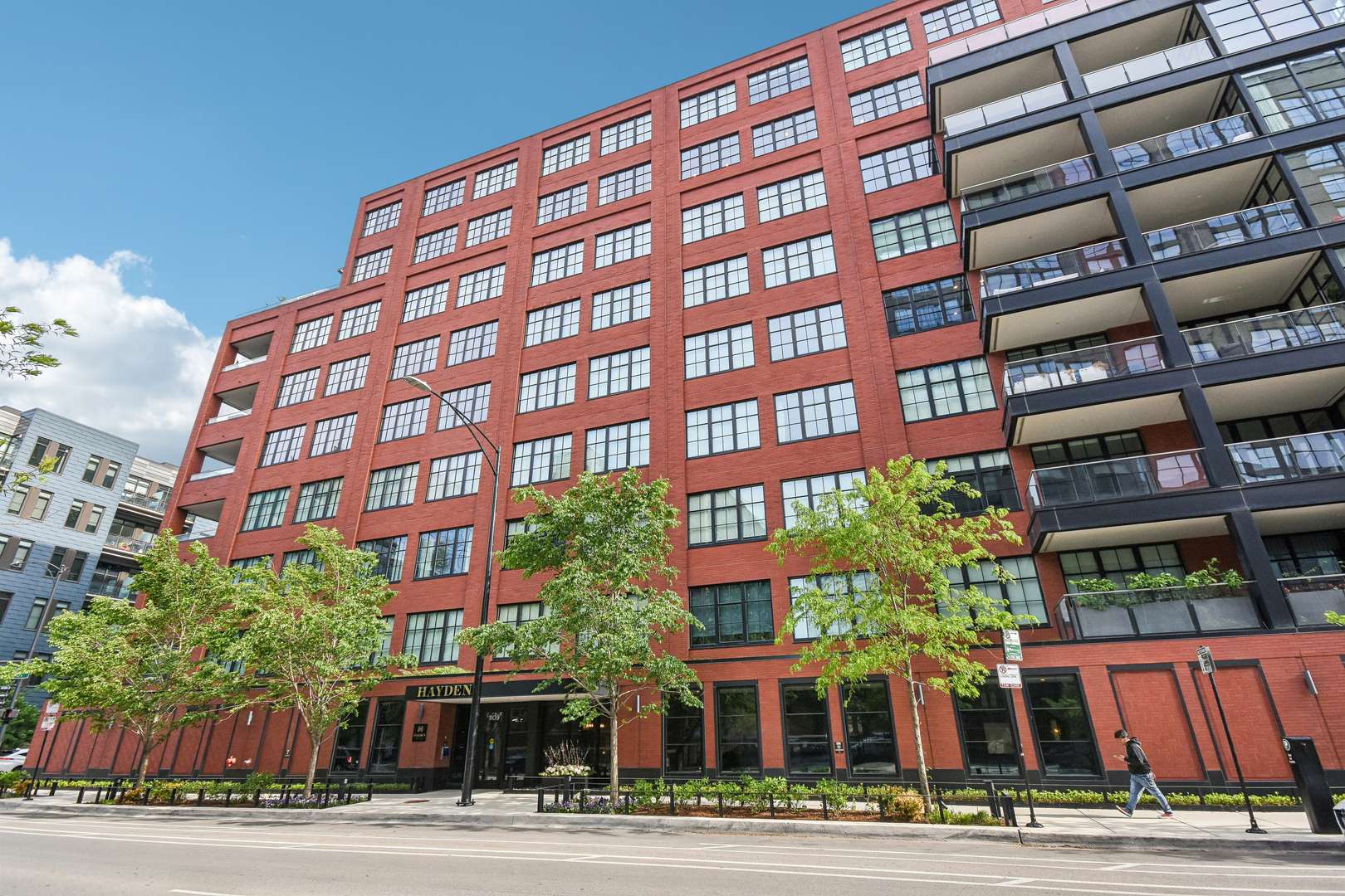 Chicago, IL 60607,1109 W WASHINGTON BLVD #8A