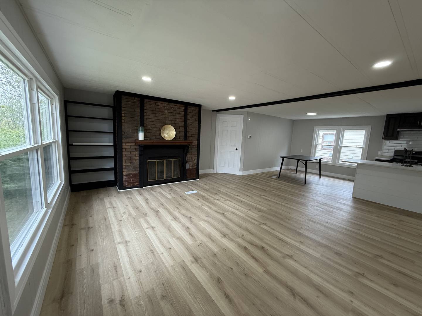 Matteson, IL 60443,231 Blackthorn RD