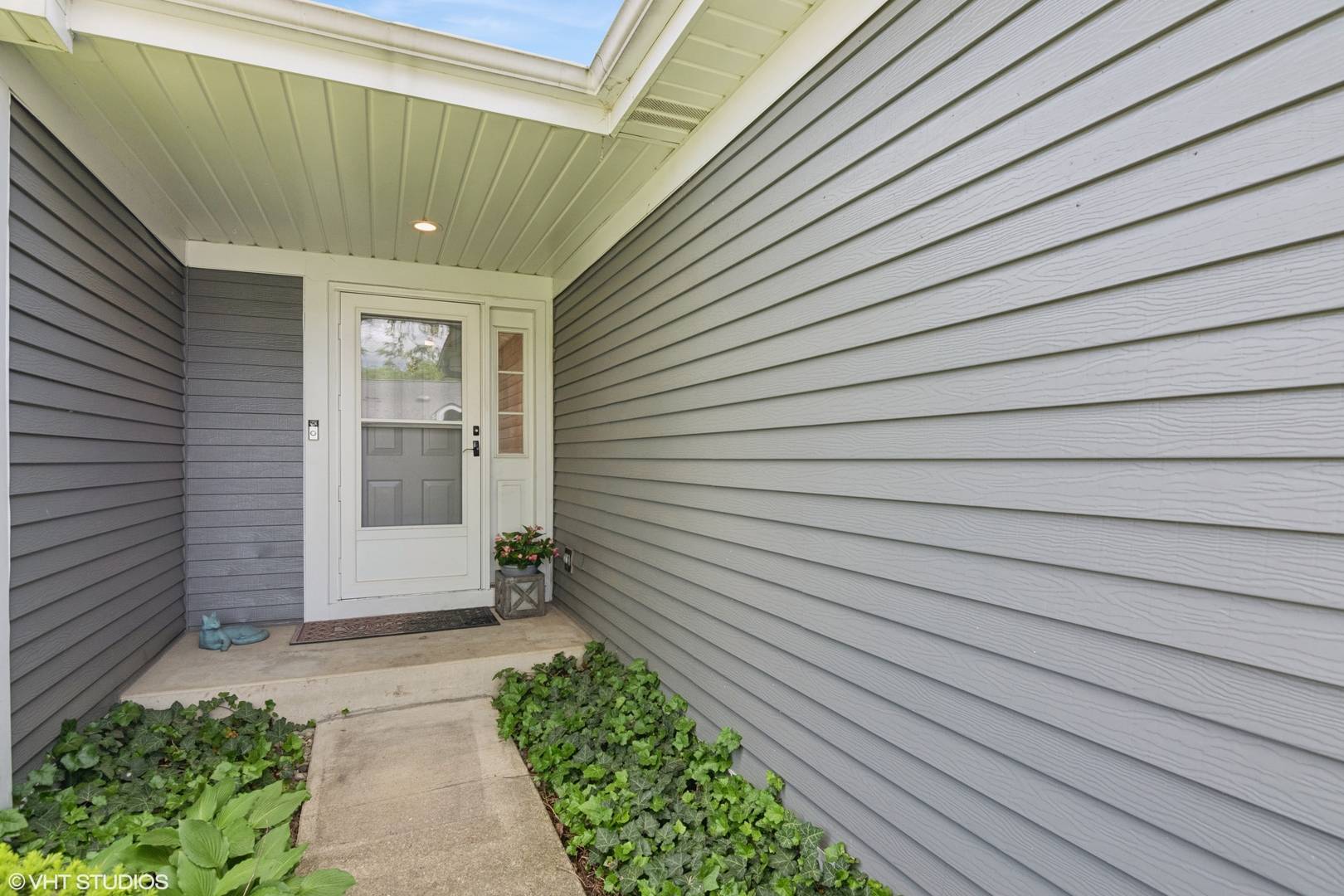 Wheaton, IL 60189,961 Adare RD