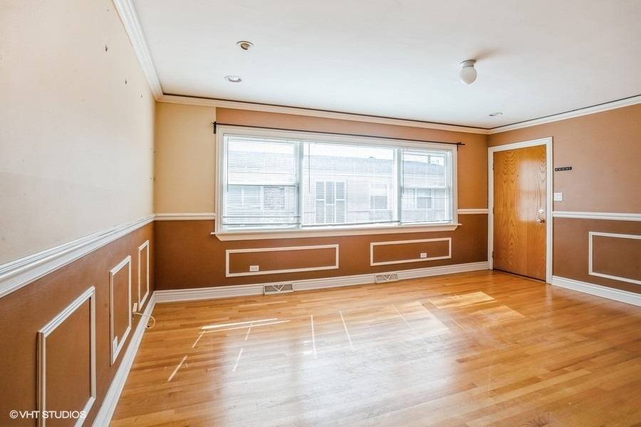 Chicago, IL 60656,8610 W Summerdale AVE #3N