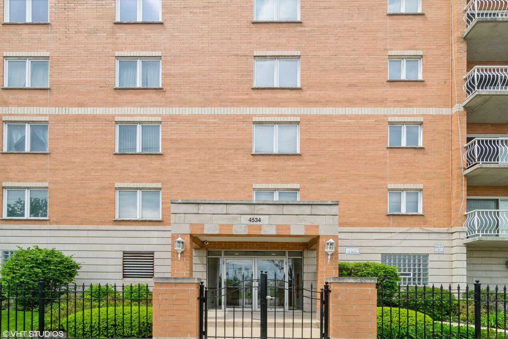 Chicago, IL 60656,4534 N Cumberland AVE #207
