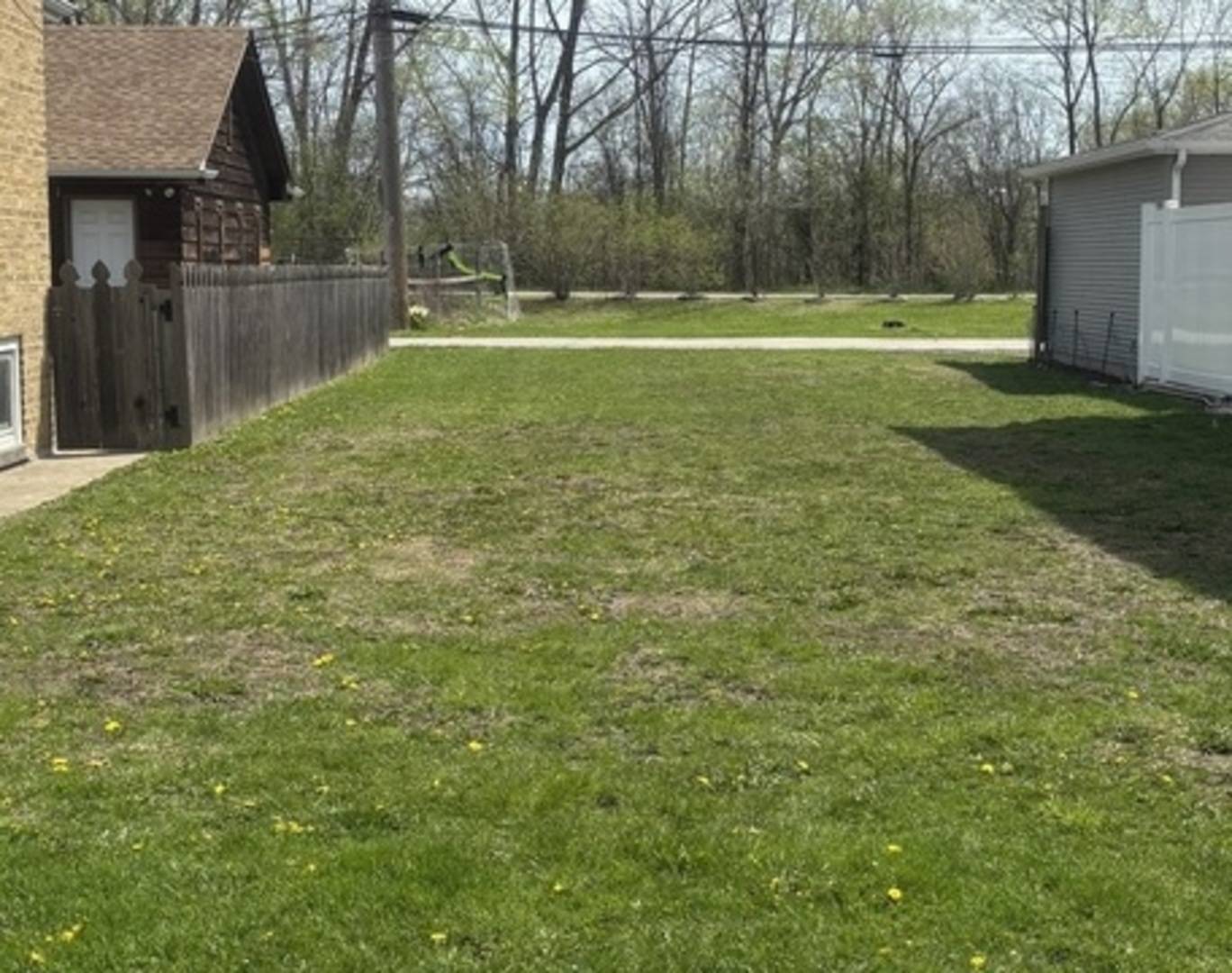 Chicago, IL 60646,5621 N KOSTNER AVE