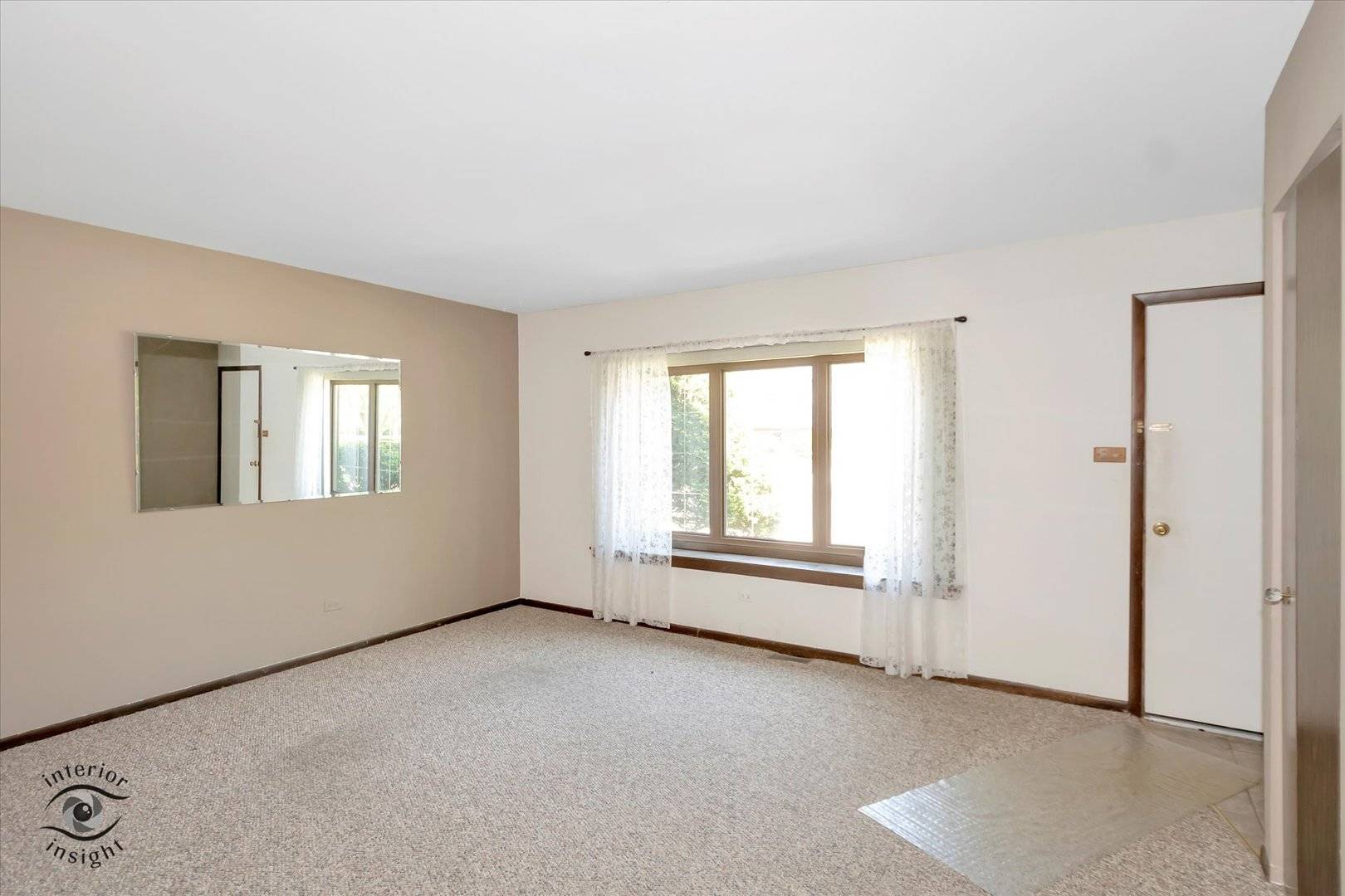 Tinley Park, IL 60477,7427 163rd PL