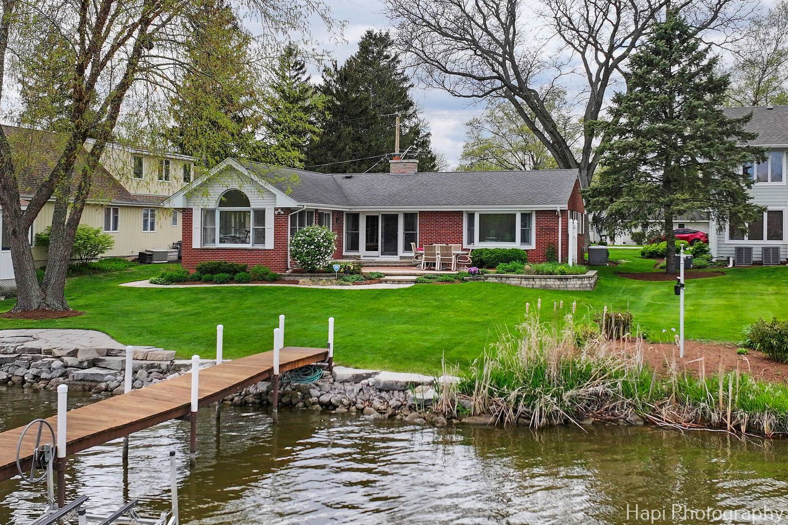 Mchenry, IL 60050,714 S Riverside DR