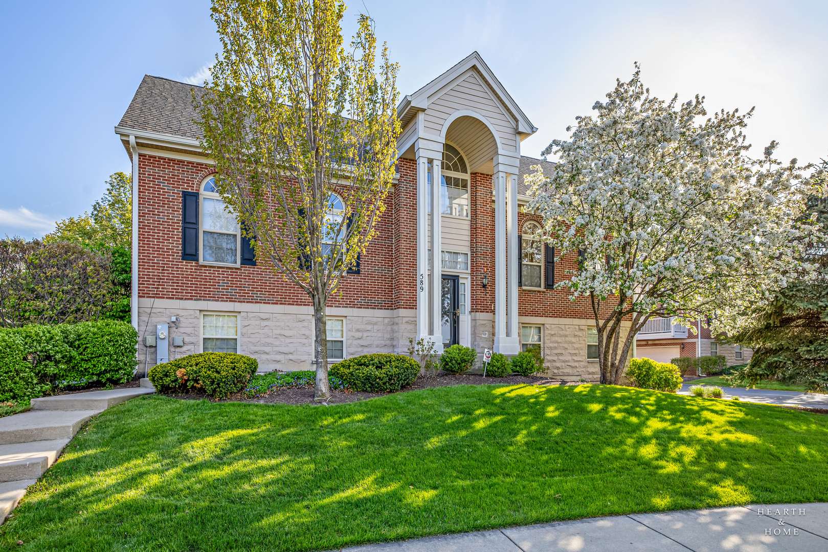 Wheeling, IL 60090,589 Prestwick LN