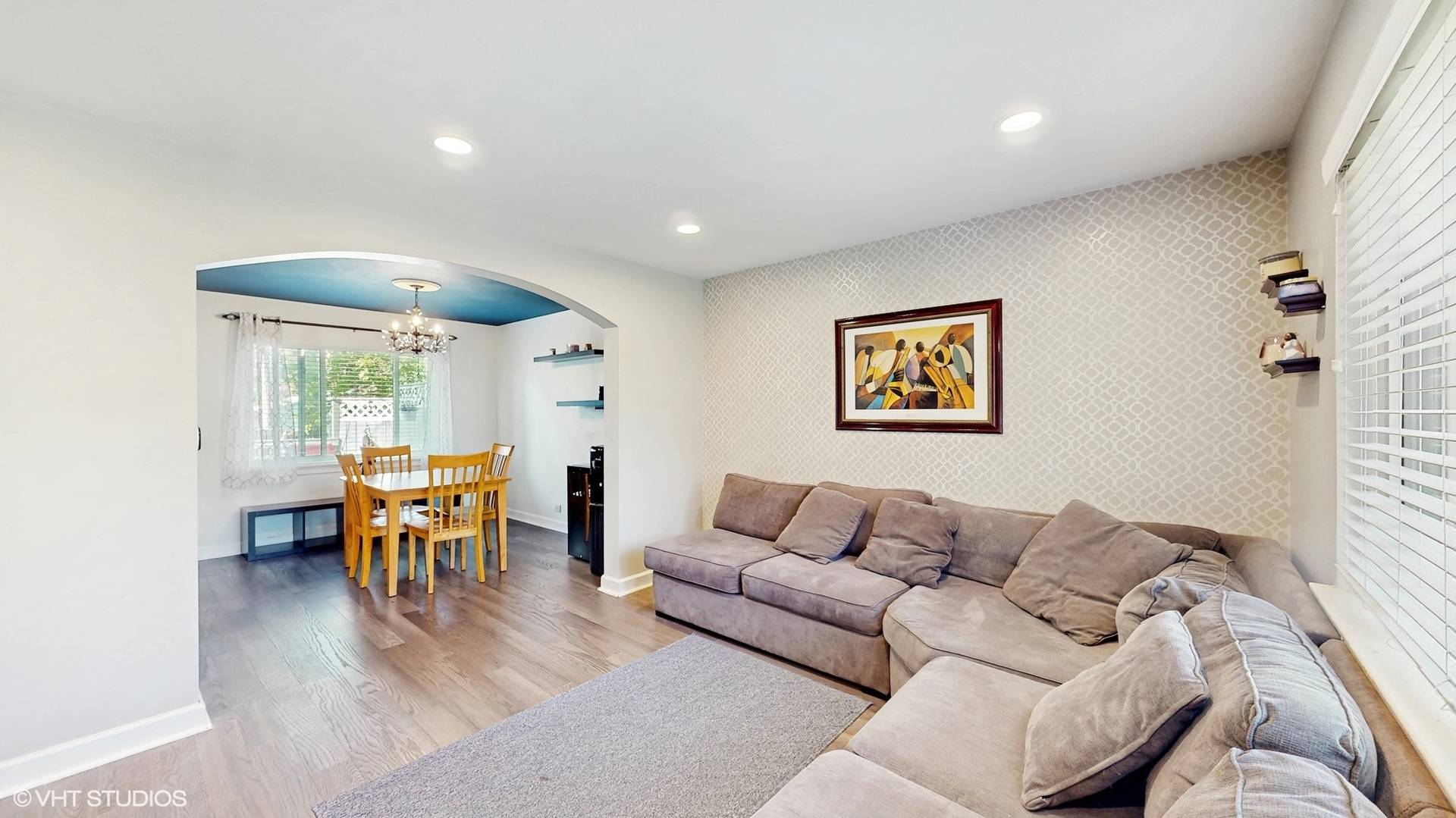 Evanston, IL 60202,1421 Main ST #1421