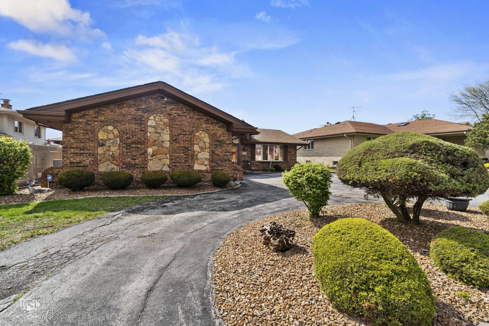 Orland Hills, IL 60487,16026 90th AVE