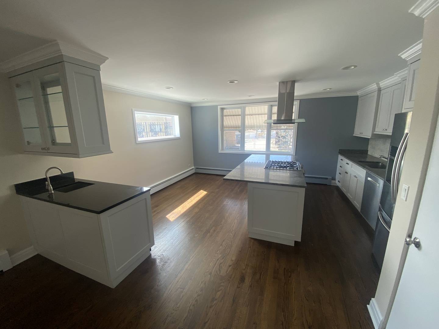 Chicago, IL 60641,Address not disclosed