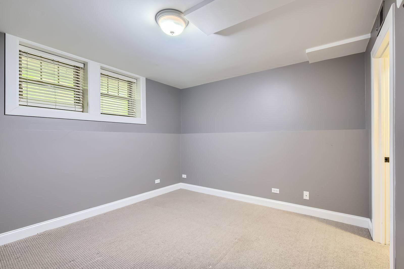 Chicago, IL 60614,2241 N Lincoln AVE #1A