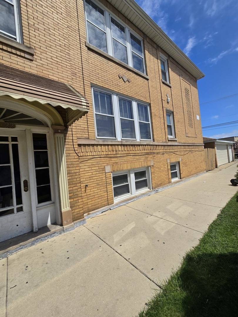 Chicago, IL 60632,5359 S Sawyer AVE