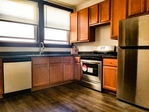 Chicago, IL 60660,1060 W GRANVILLE AVE #28