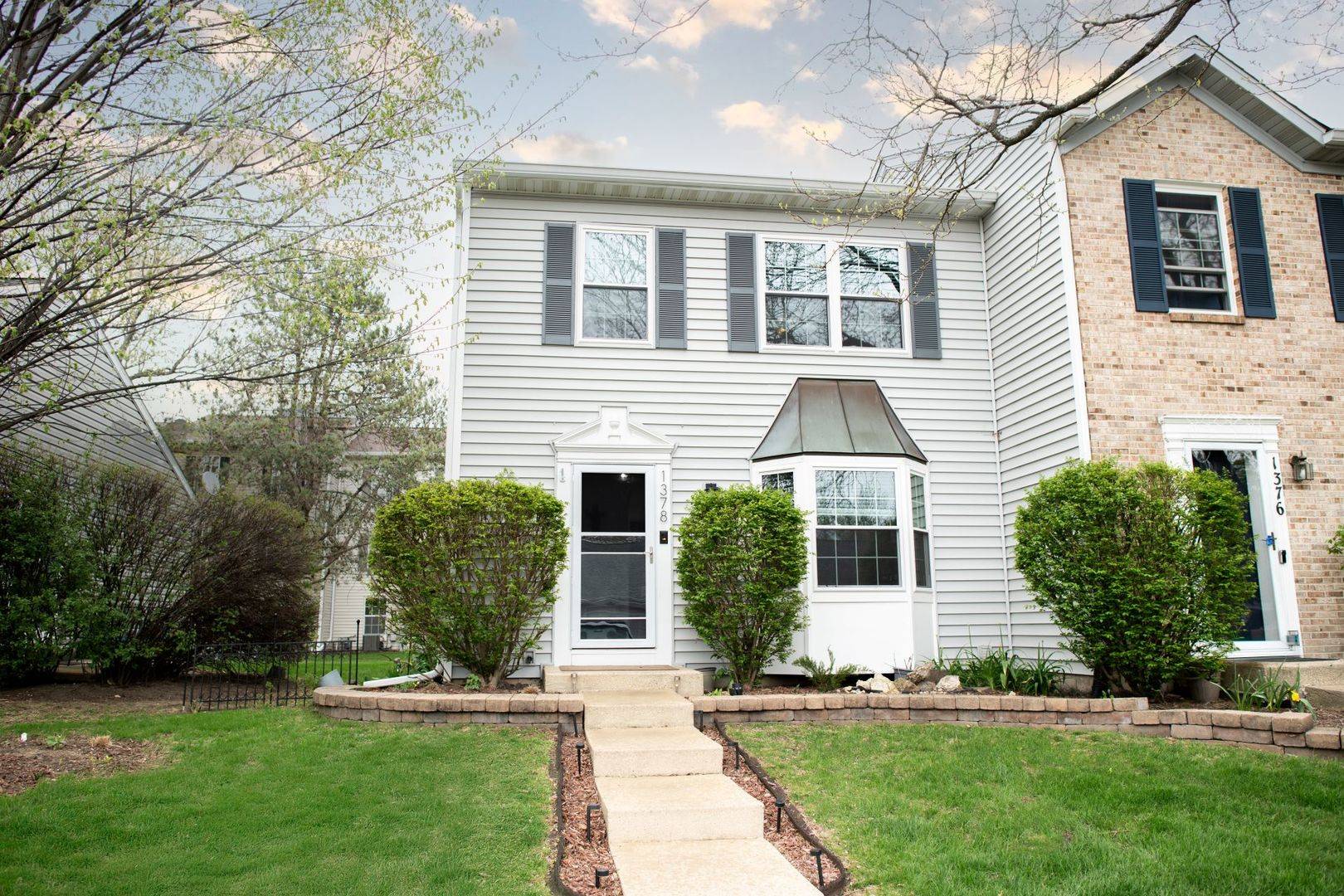 Geneva, IL 60134,1378 Arlington CT