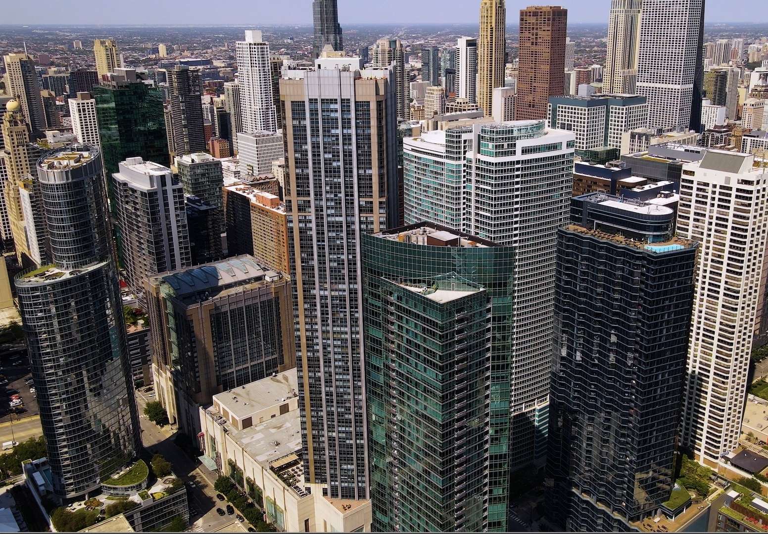 Chicago, IL 60611,505 N McClurg CT #4702