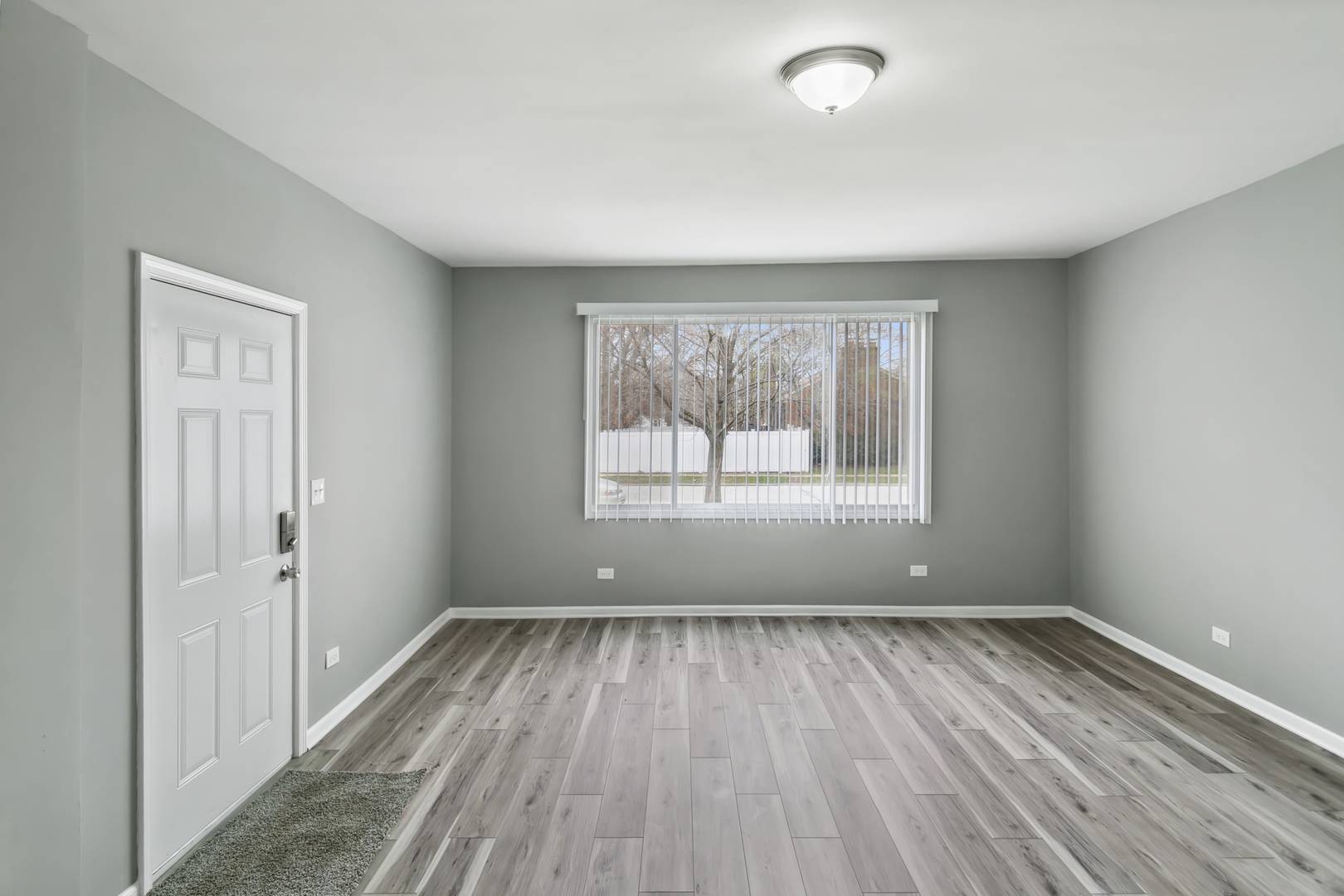Evergreen Park, IL 60805,9305 S Homan AVE #1