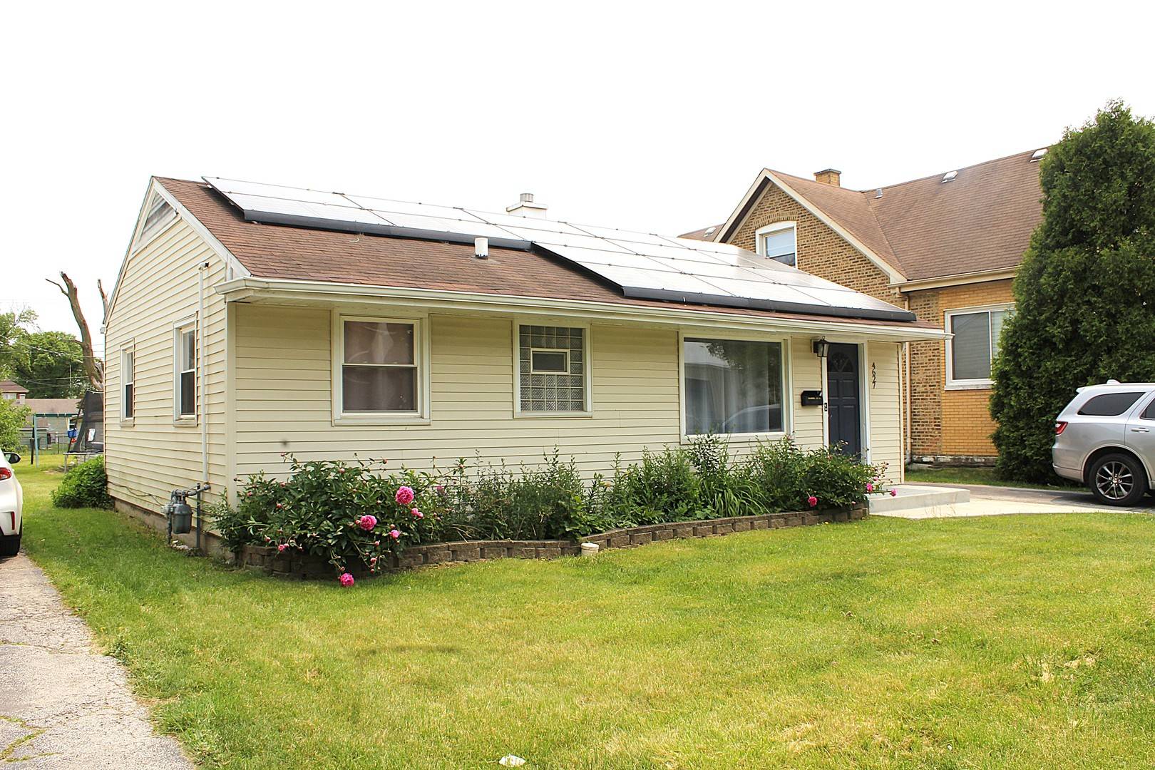 Lyons, IL 60534,4627 Custer AVE