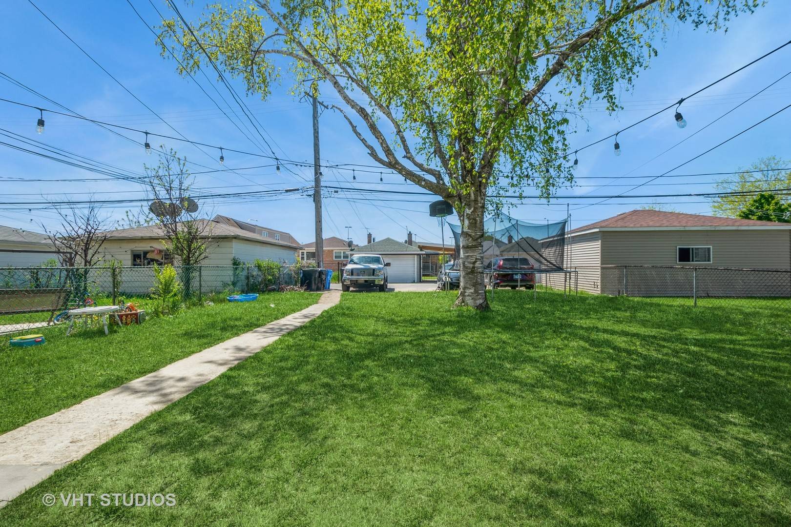 Chicago, IL 60639,2728 N Mulligan AVE