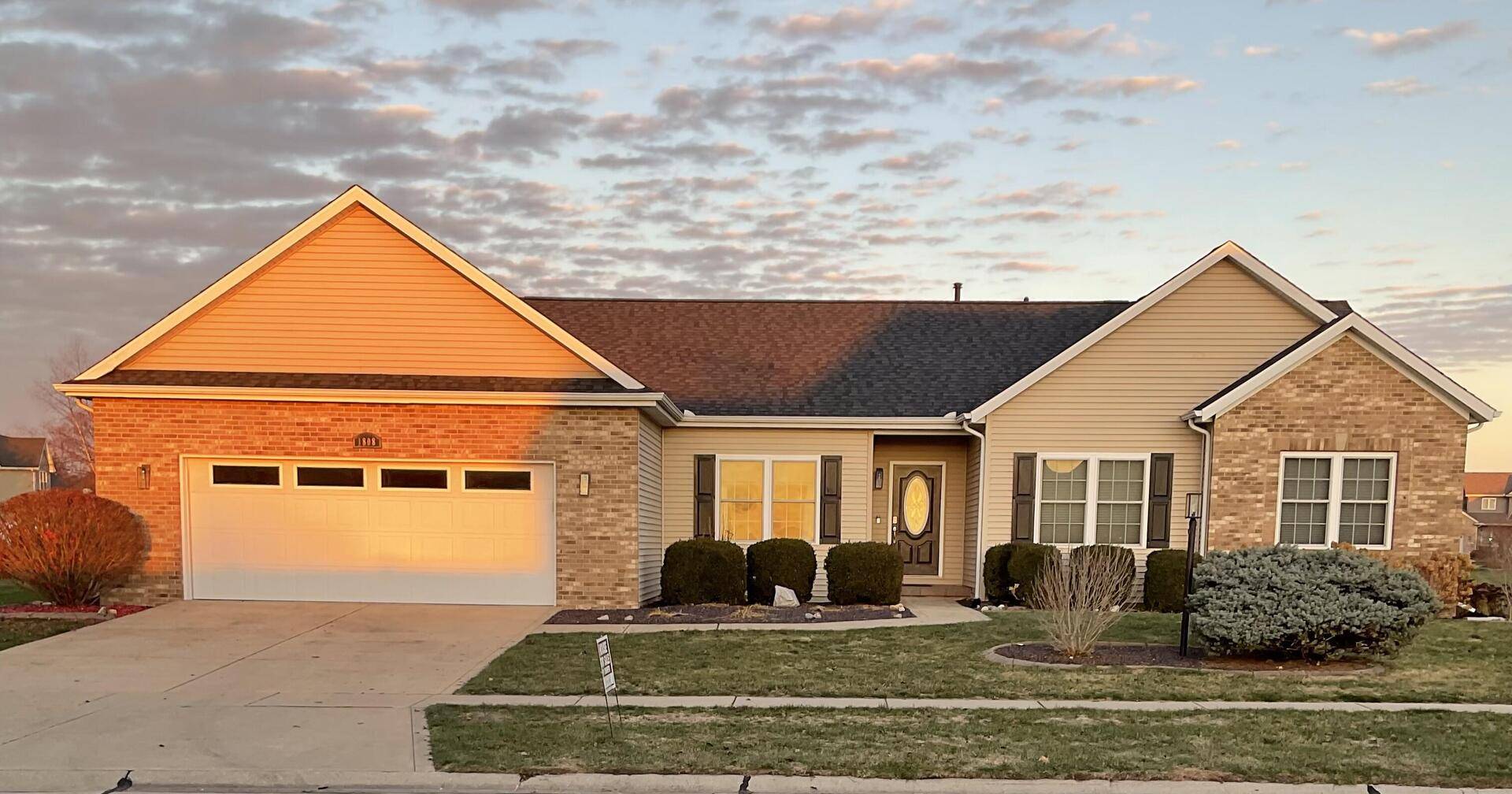 Mahomet, IL 61853,1808 S Orchard DR