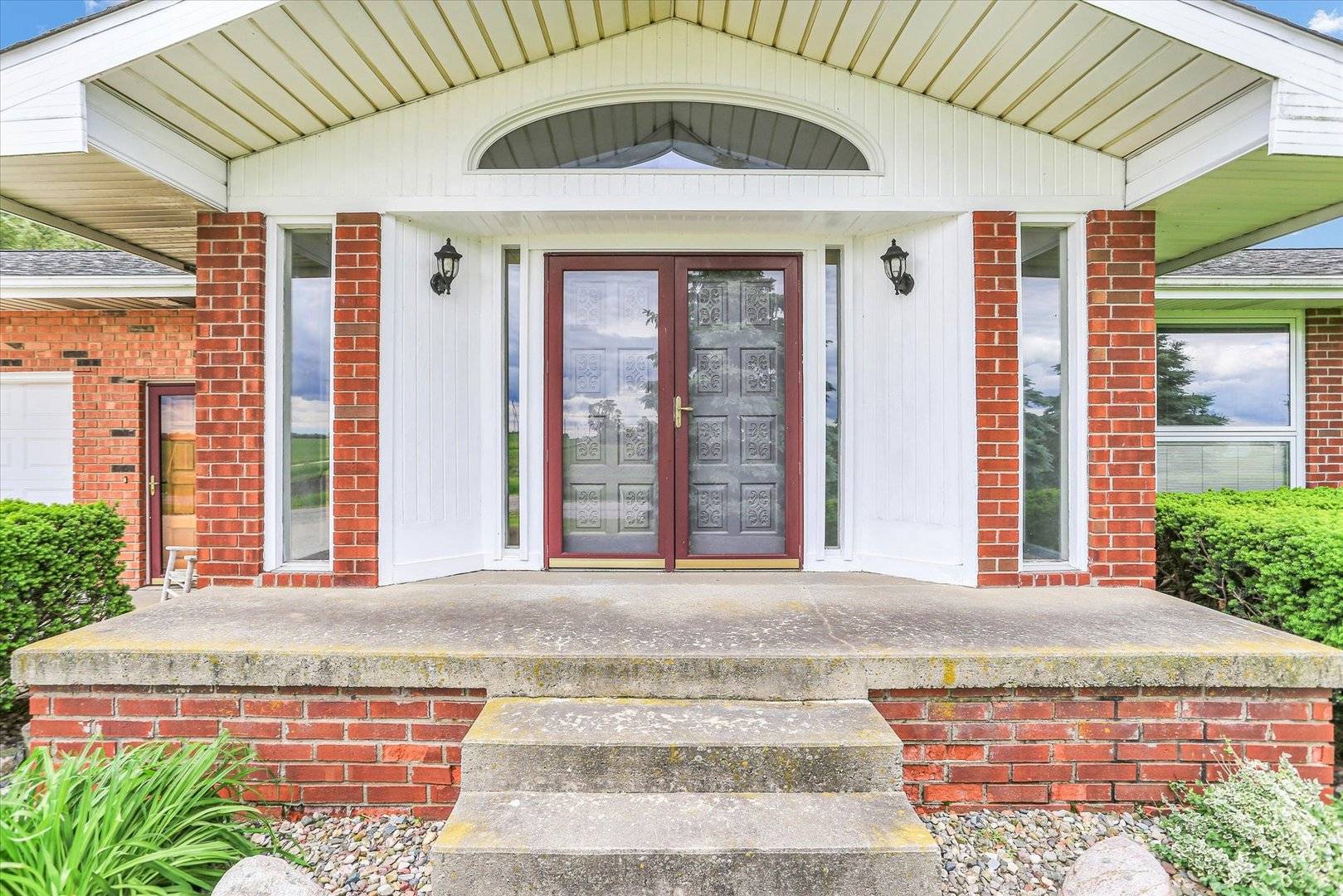 Paxton, IL 60957,1397 E CR 3600 N