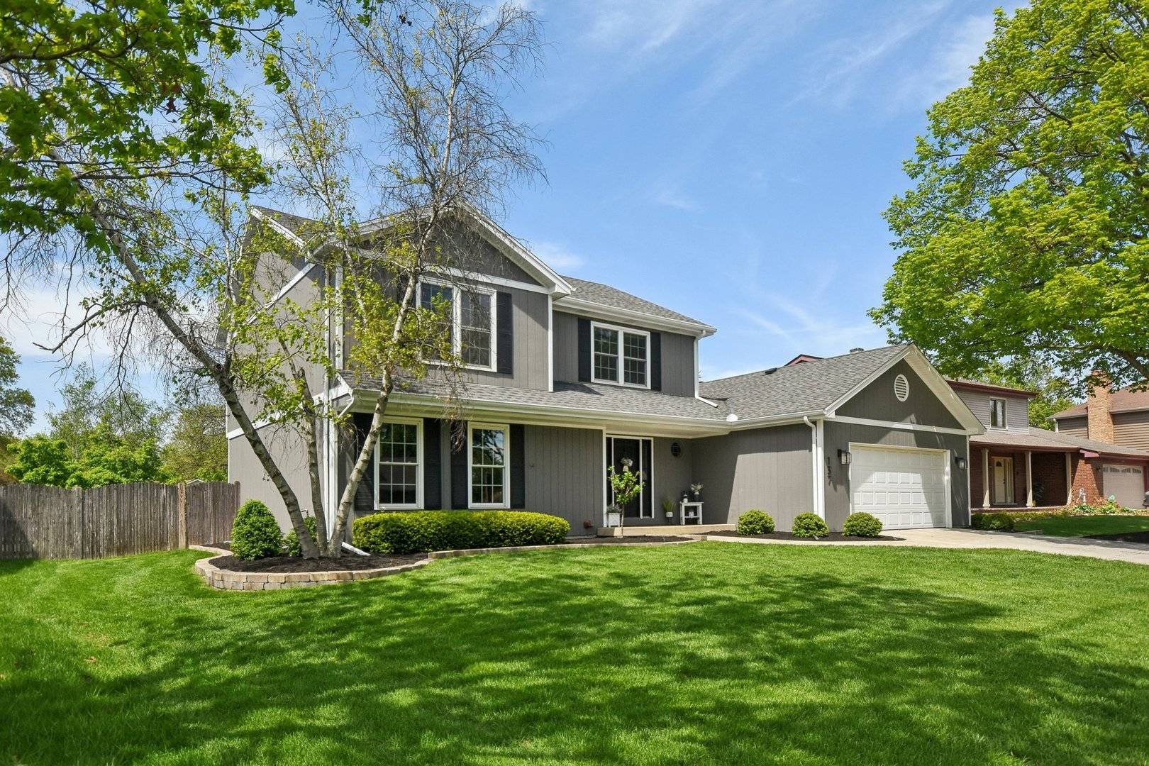 Naperville, IL 60565,137 Split Oak RD
