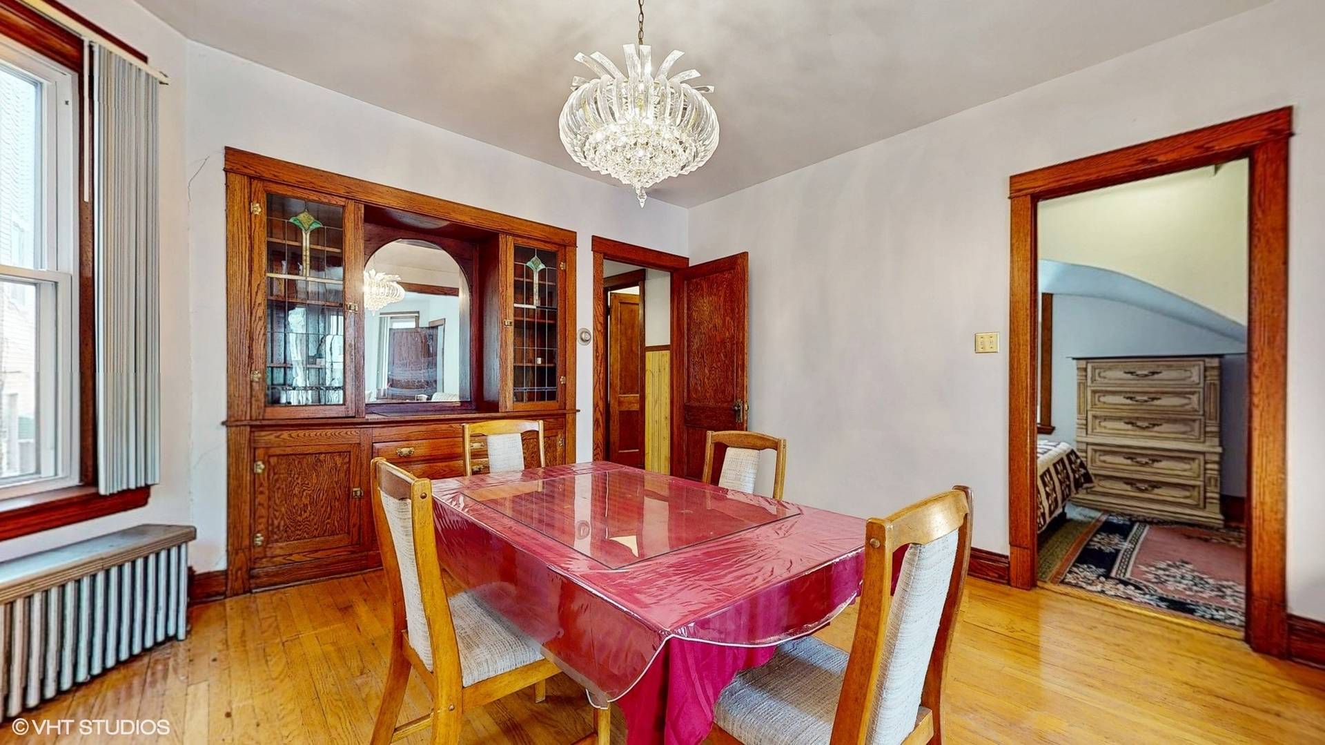Chicago, IL 60618,3072 N Haussen CT