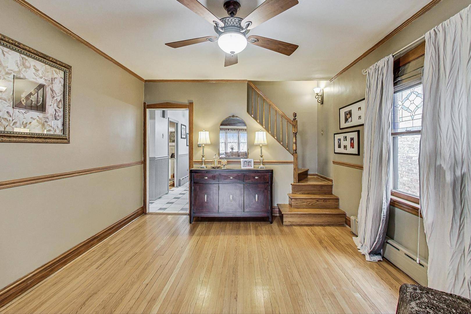 Elmwood Park, IL 60707,2742 N 76th CT