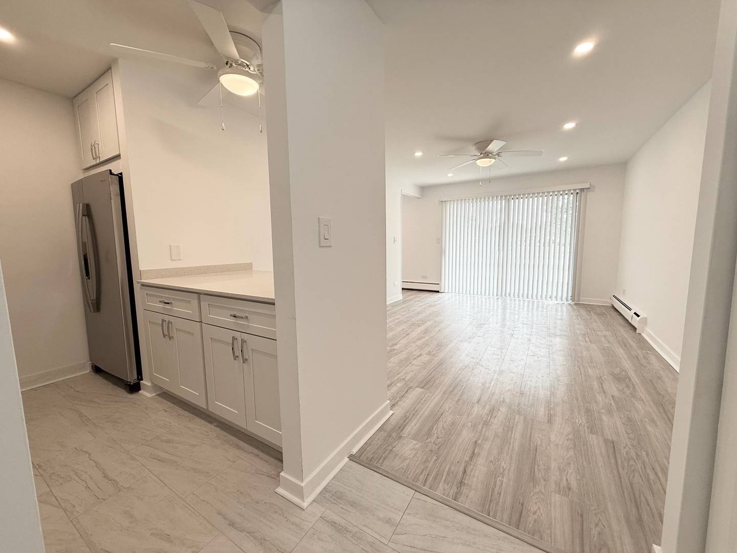 Buffalo Grove, IL 60089,6 Villa Verde DR #102