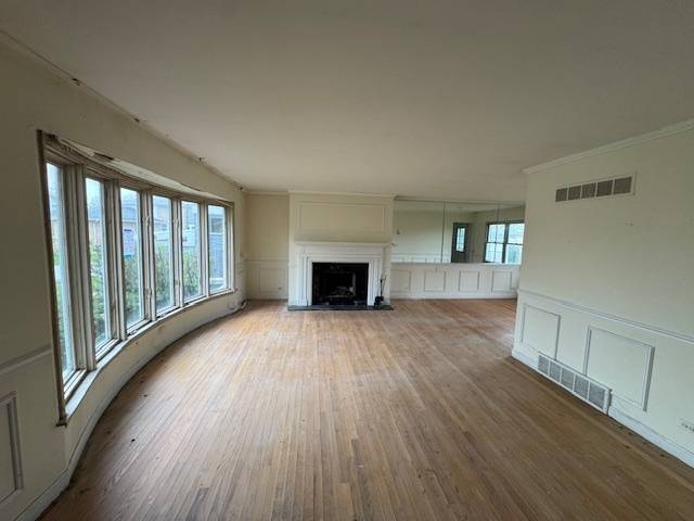 Chicago, IL 60656,8135 W Rascher AVE