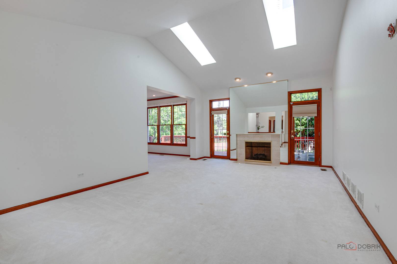 Lincolnshire, IL 60069,4 Groton CT