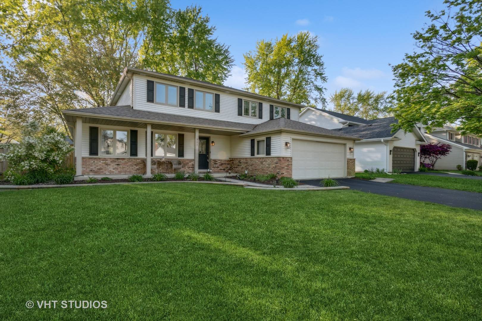 Naperville, IL 60563,921 Creekside CIR