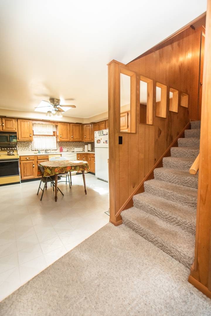 Sterling, IL 61081,1807 3rd AVE