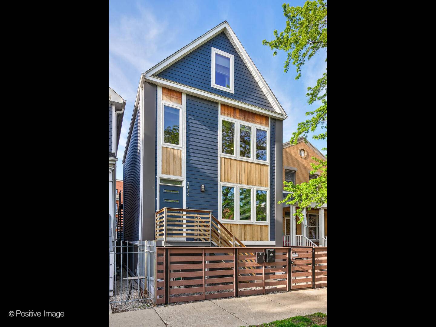 Chicago, IL 60618,2826 W Fletcher ST #2