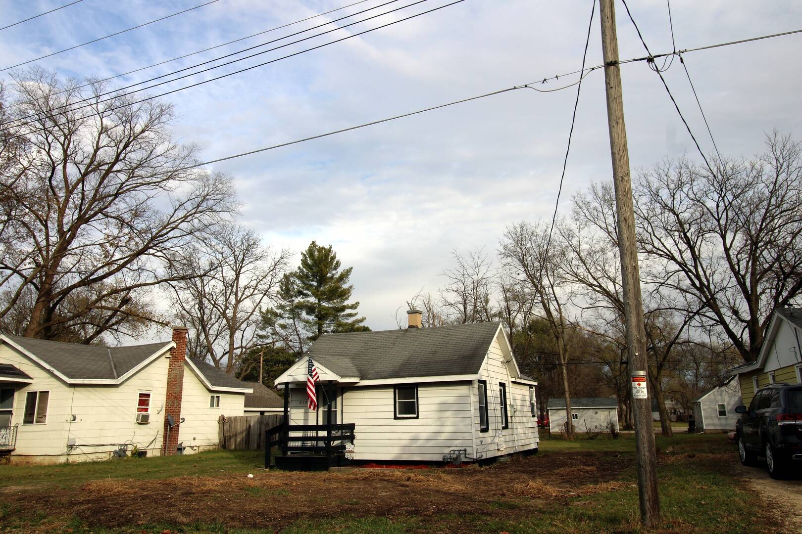 South Beloit, IL 61080,215 S Moore ST