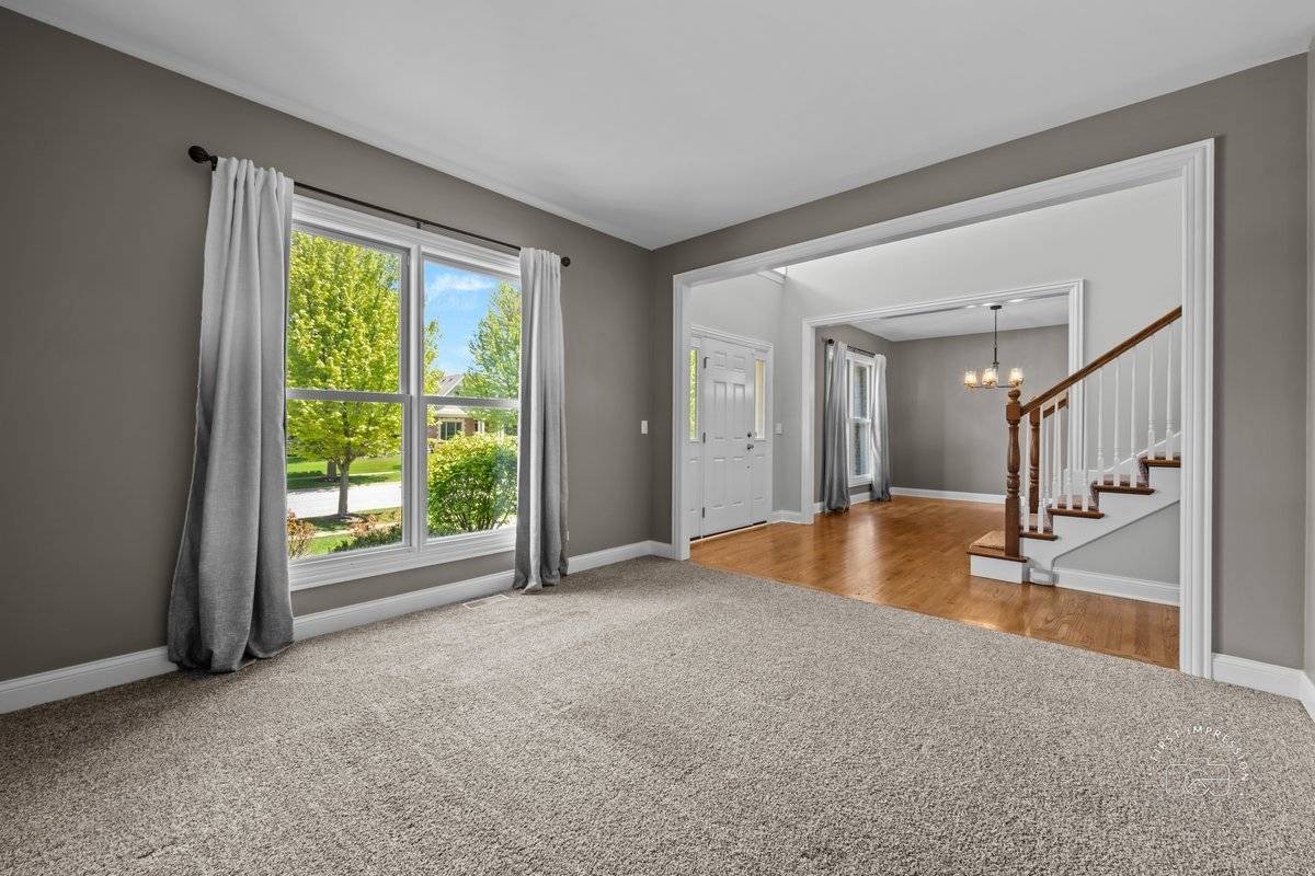 Geneva, IL 60134,948 Bluestem DR