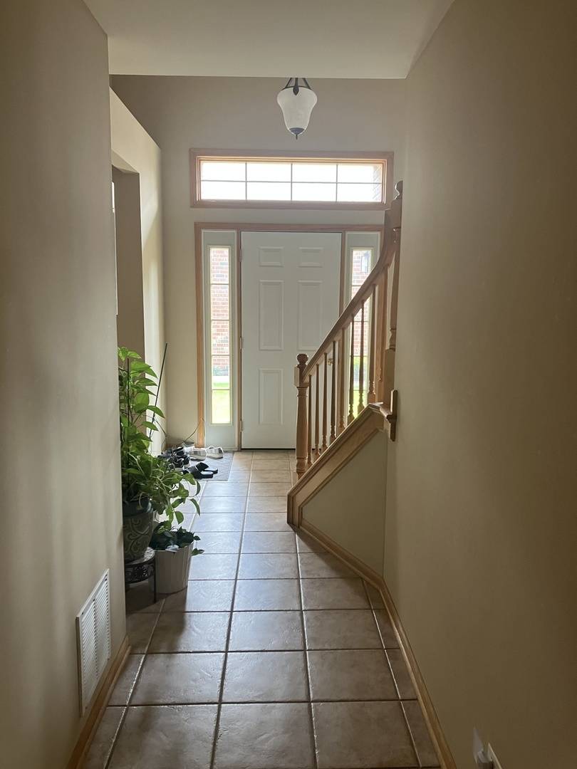 Tinley Park, IL 60487,9423 Caledonia DR