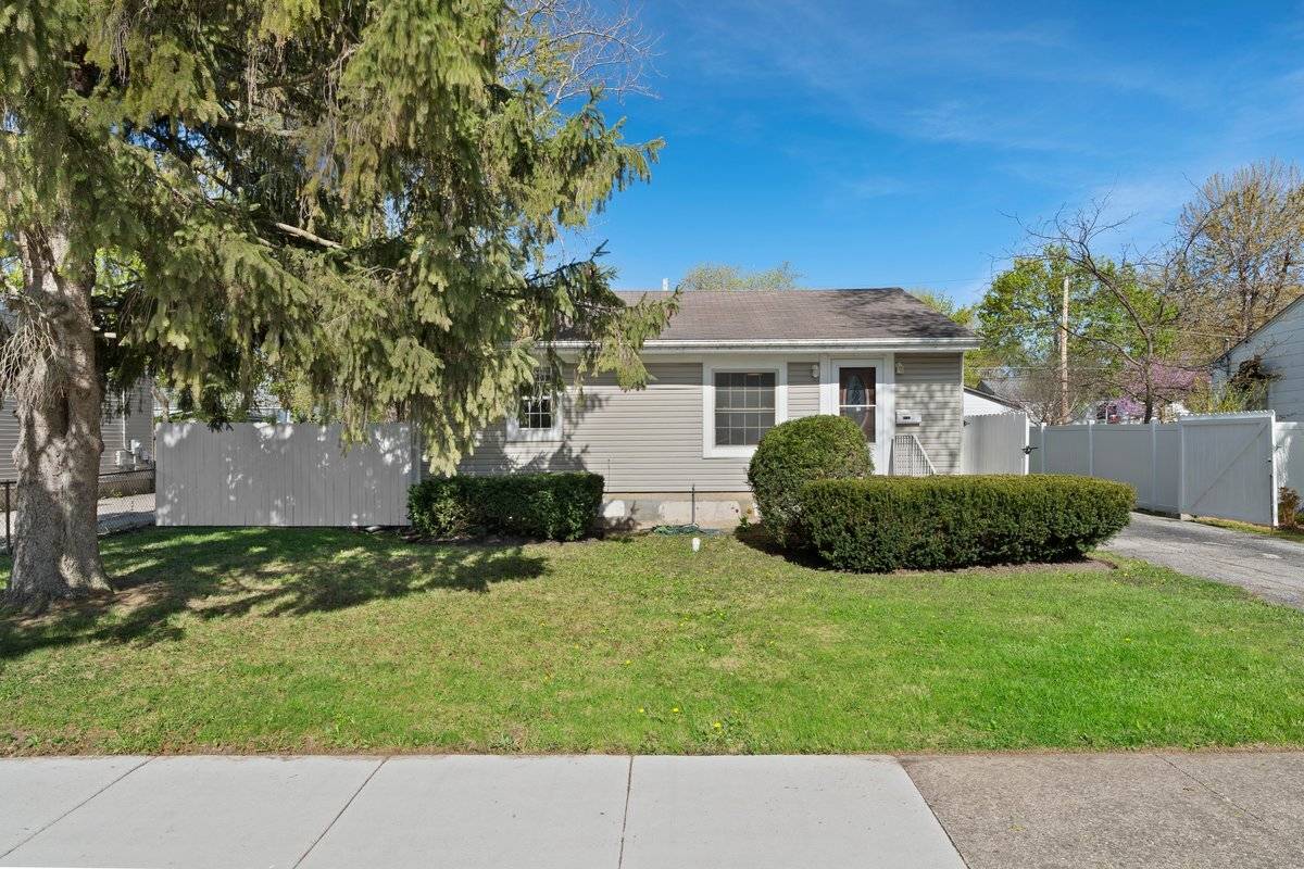 Waukegan, IL 60087,2632 N Butrick ST