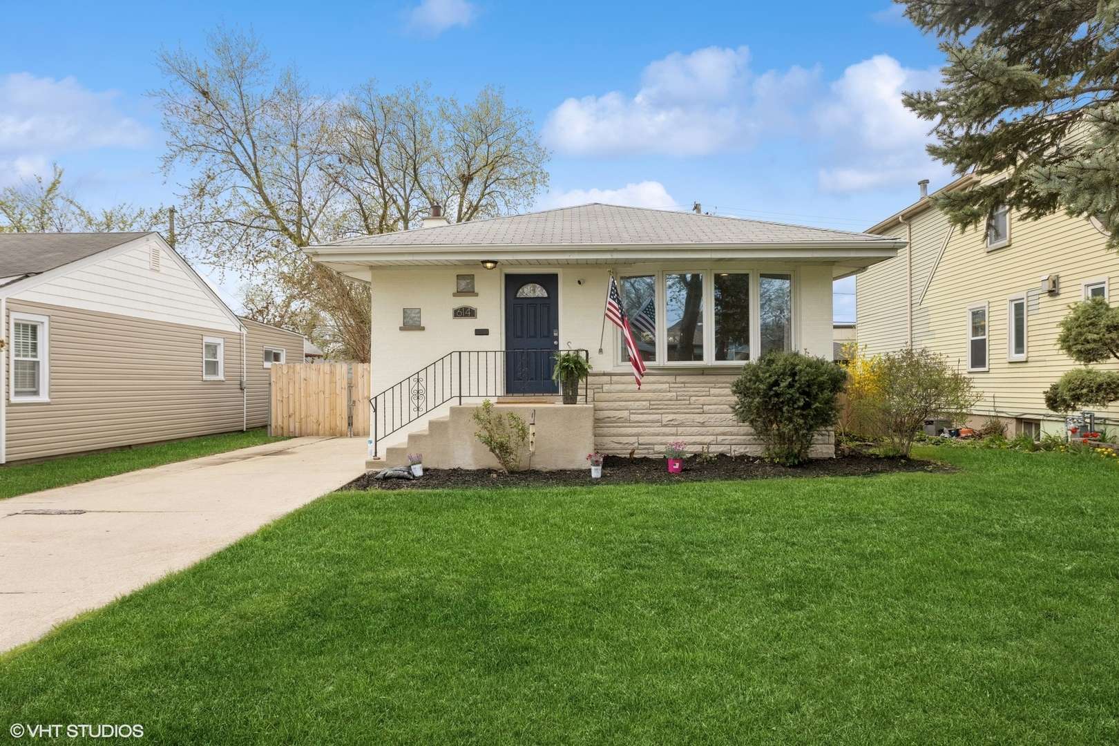 La Grange, IL 60525,614 S 6th AVE