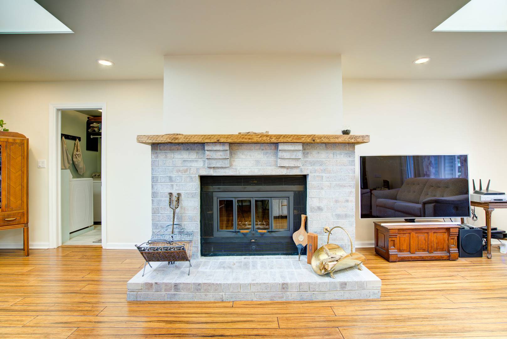 Naperville, IL 60565,2006 Bristol CT