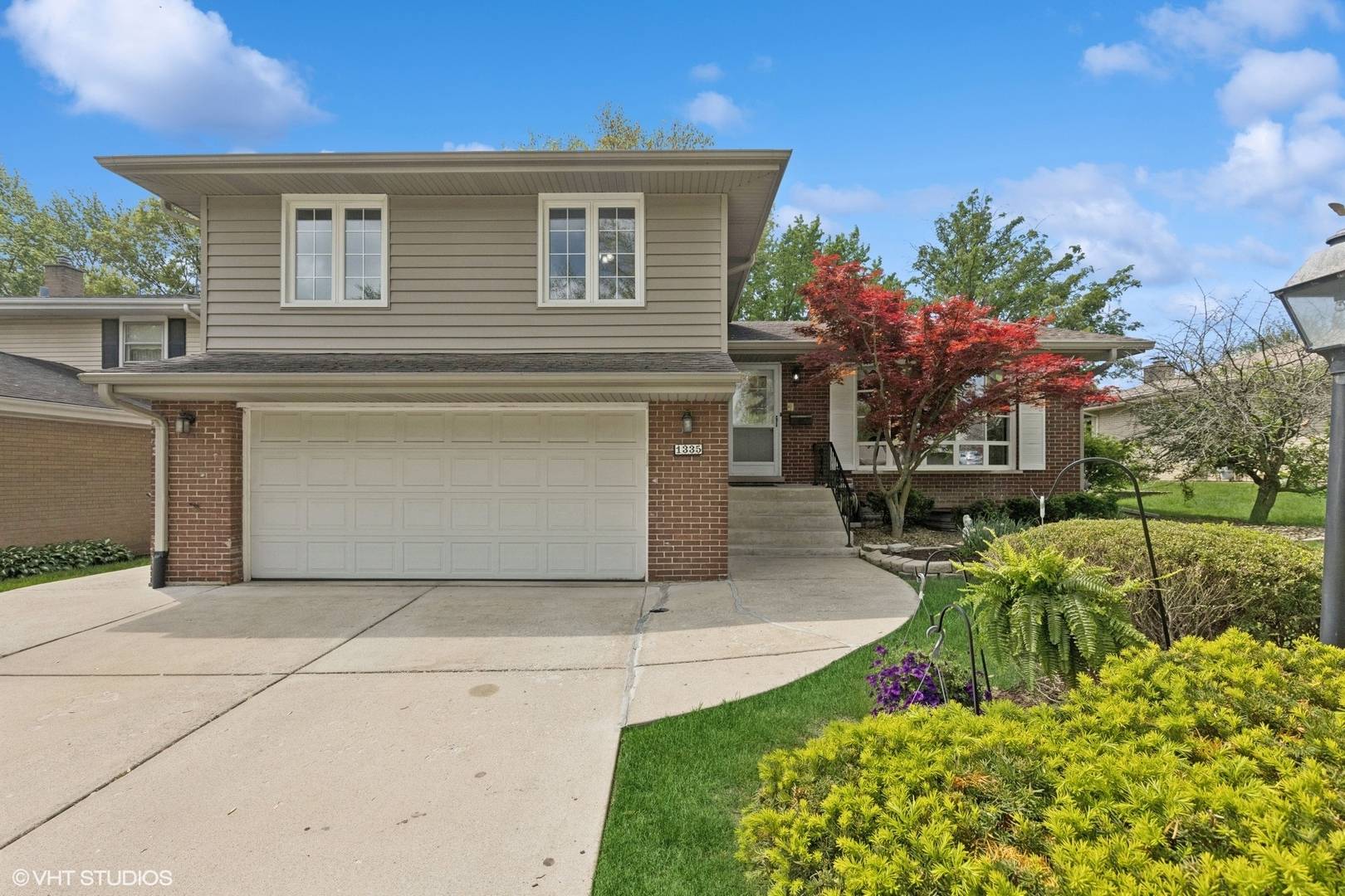 Homewood, IL 60430,1335 Idlewild LN