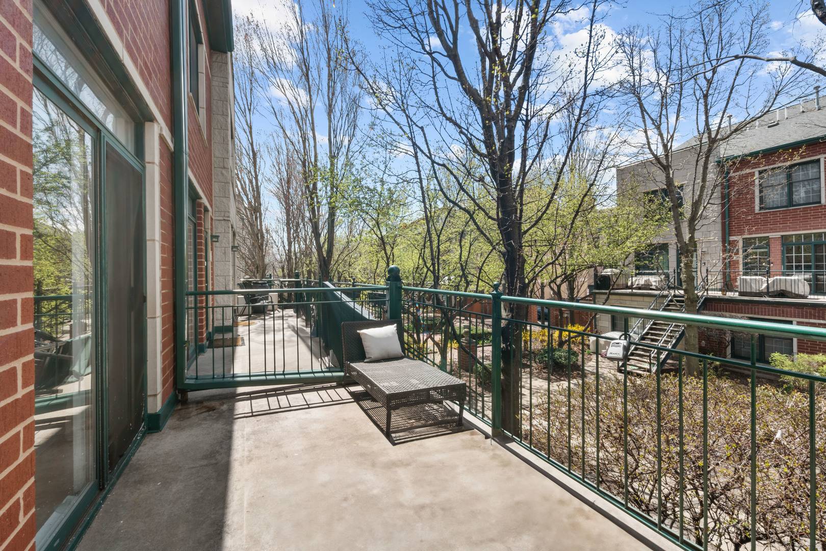 Chicago, IL 60616,1812 S Federal ST #33