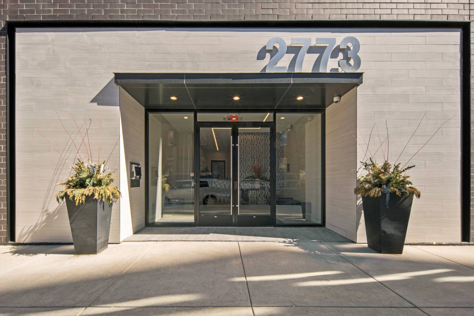 Chicago, IL 60614,2773 N Hampden CT #401